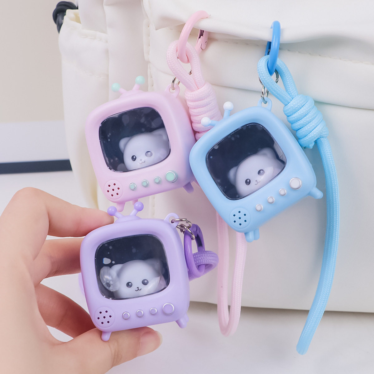 Tv Shape Kitten Keychain